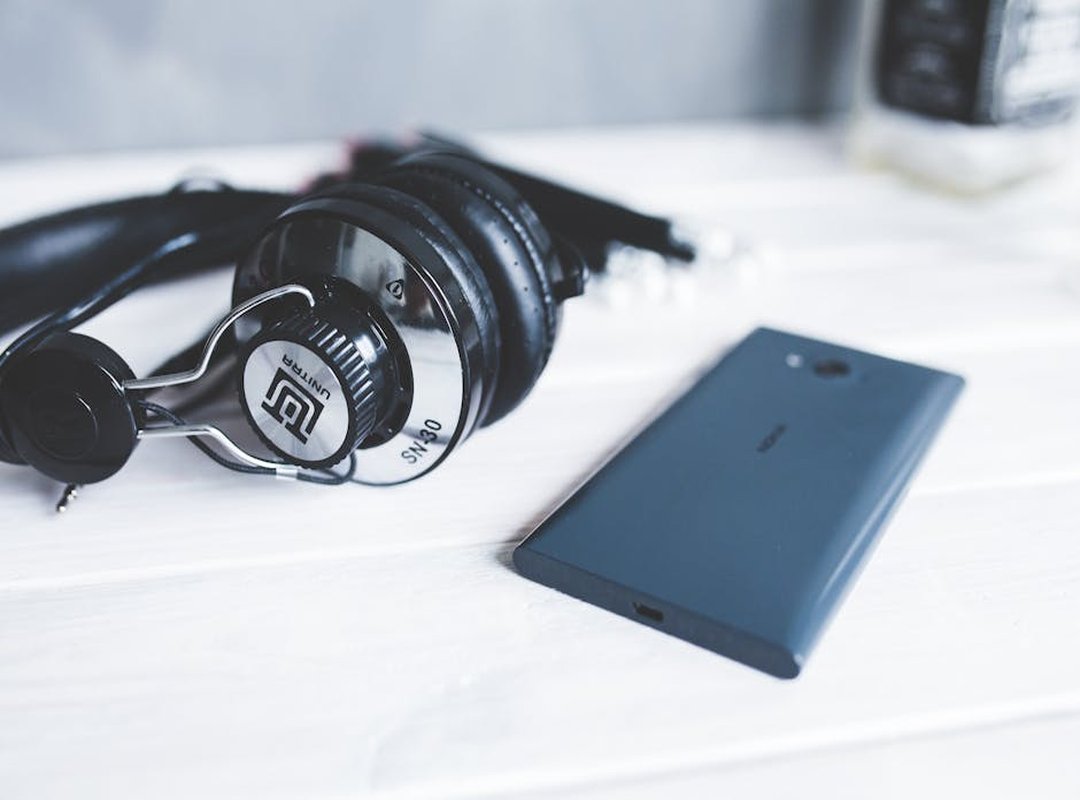 Sound Meets Style: How Plush Earphones Complement Your Space